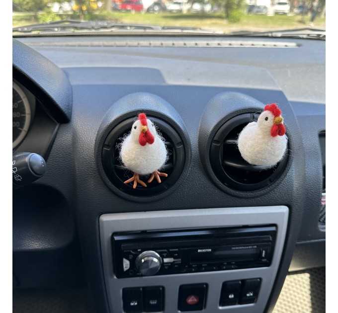 White chicken air vent clip