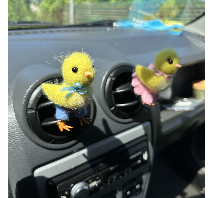 Cute chick air vent clip