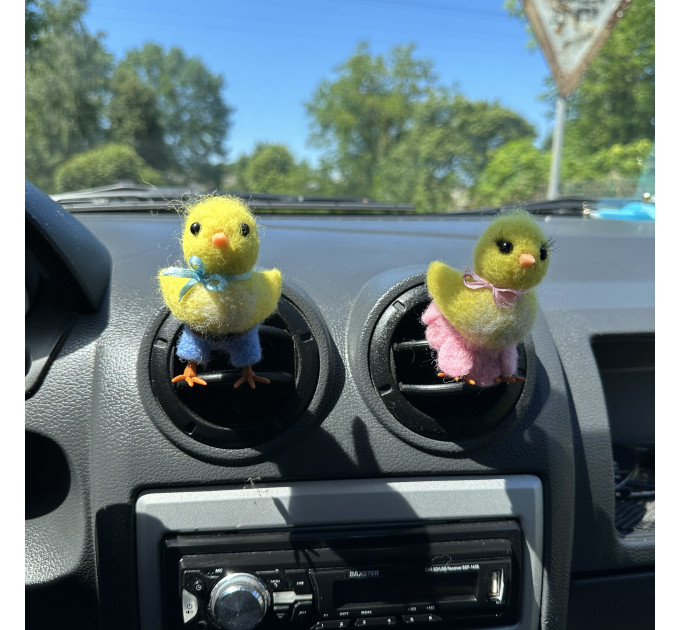 Cute chick air vent clip