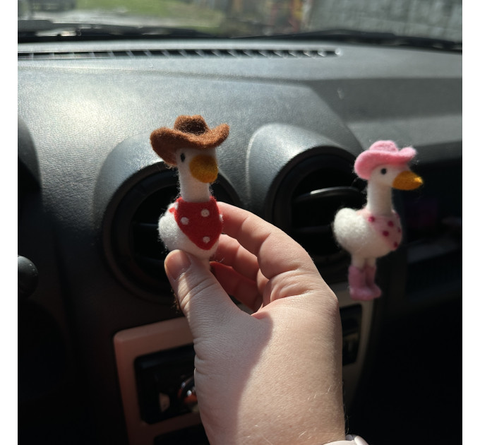 Cowboy goose air vent clip