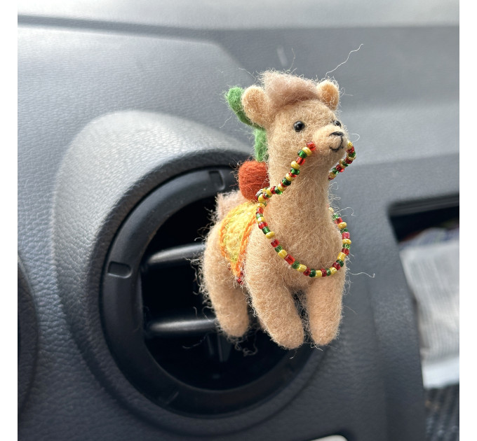 Llama air vent clip