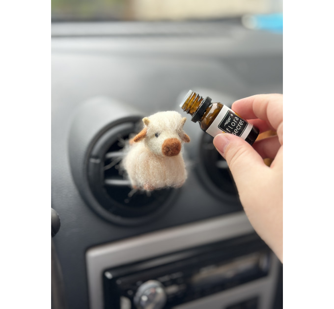 Scottish highland cow air vent clip