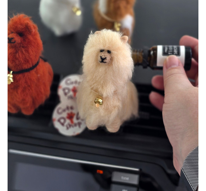 Alpaca Air Vent Clip