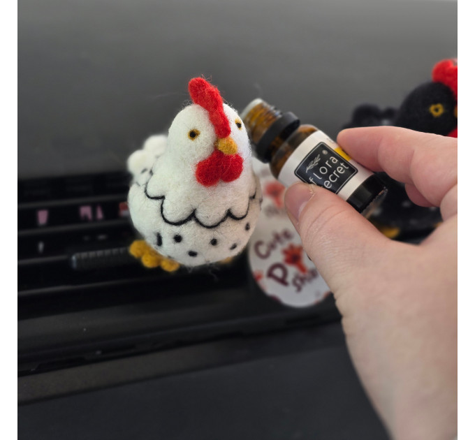Chicken with ornaments air vent clip
