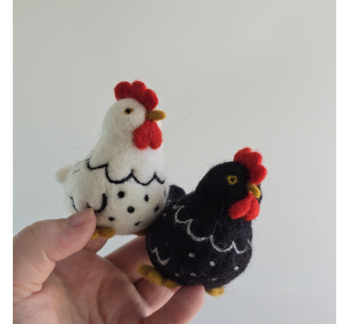 Chicken with ornaments air vent clip