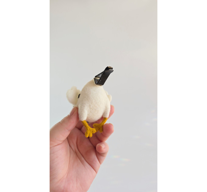 Chickens with legs air vent clip