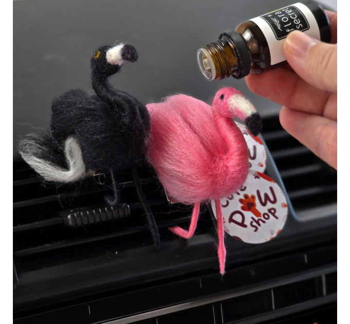 Flamingo Air Vent Clip