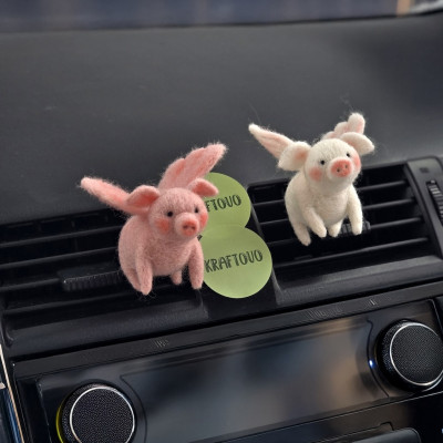 Flying Pig Air Vent Clip Flying Pig Air Vent Clip