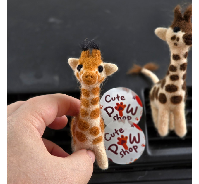 Giraffe Air Vent Clip