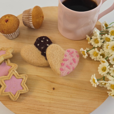 Heart shaped cookie air vent clip