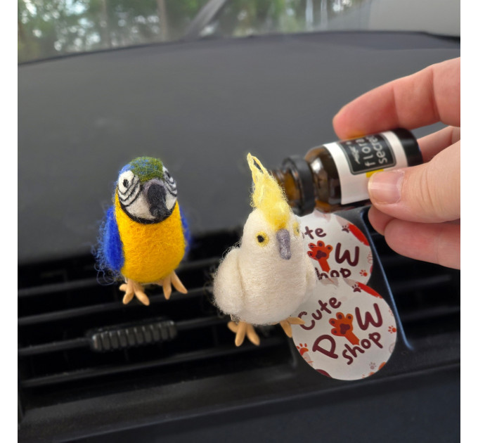 Macaw & Cockatoo Air Vent Clip