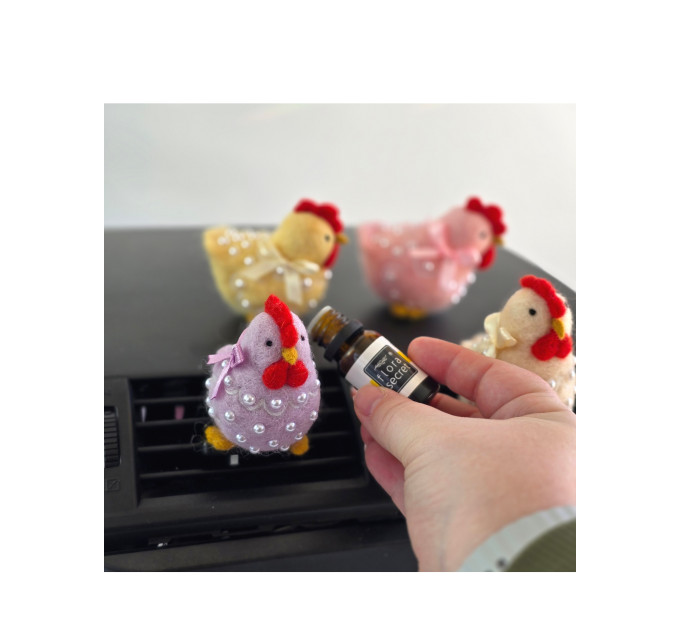Pastel color chickens with bows and beads air vent clip