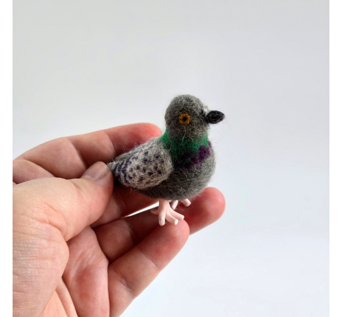 Pigeon Air Vent Clip