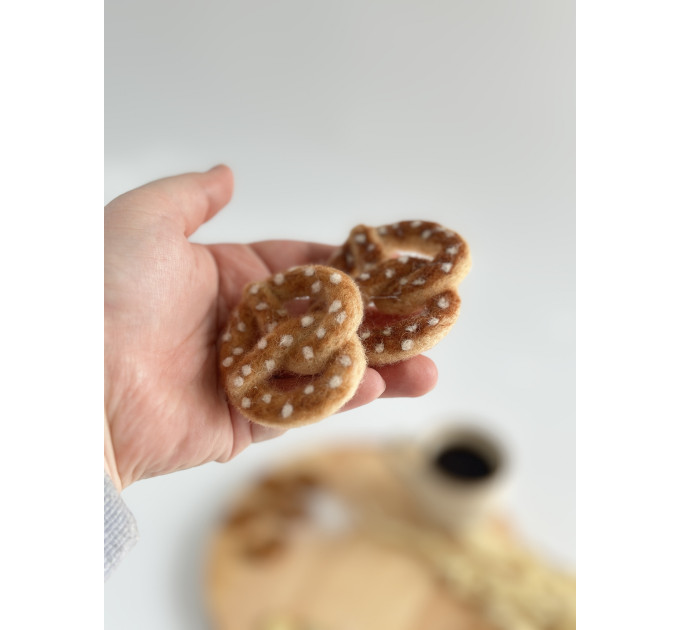 Pretzel with salt sprinkles air vent clip