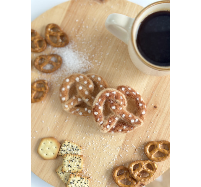 Pretzel with salt sprinkles air vent clip