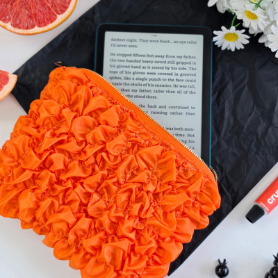 Grapefruit E-Reader Sleeve 