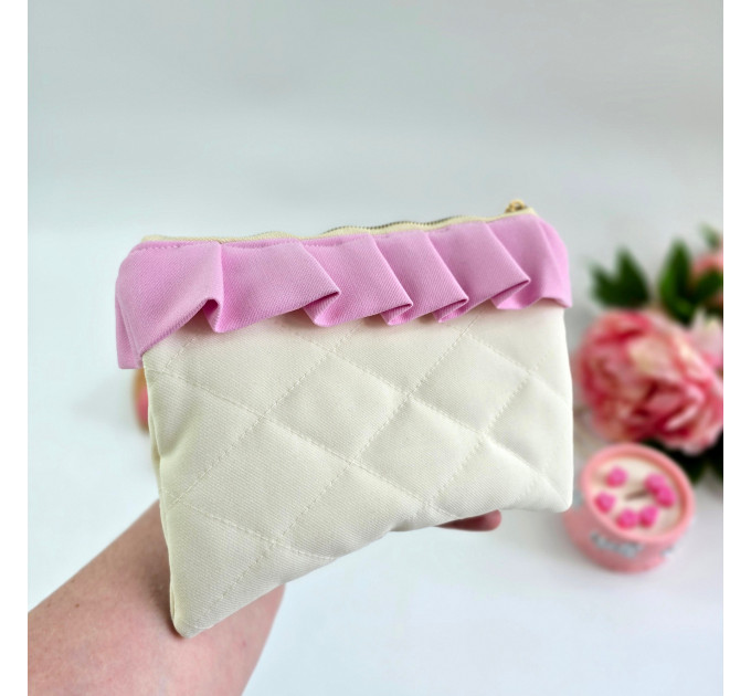 Preppy ice cream E-Reader sleeve