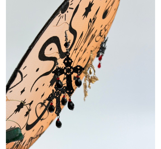 Round Witchy Earring Organizer with Snake and Celestial Symbols