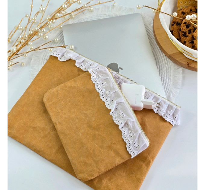 Strawberry Jam Kraft Laptop sleeves