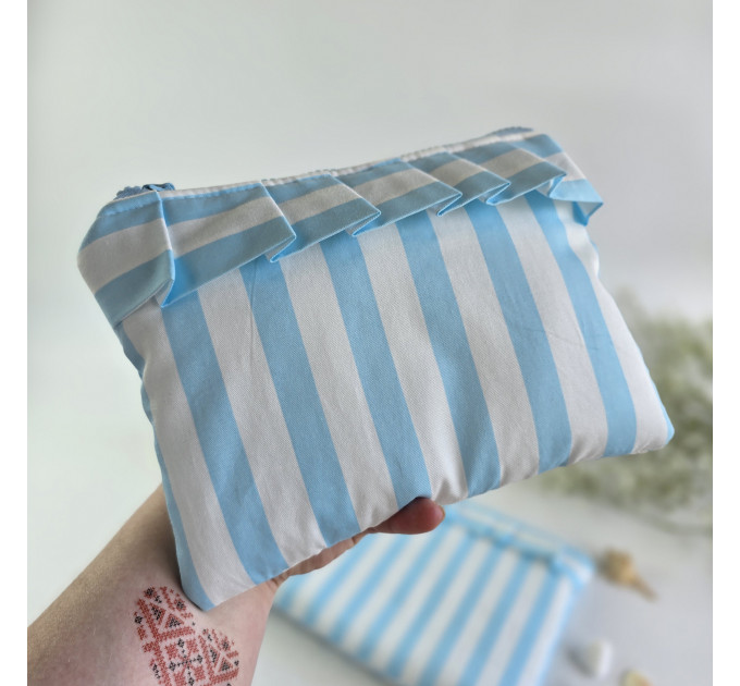 Sky-blue striped laptop sleeve with ruffles
