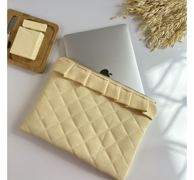 Butter yellow laptop sleeve with ruffles