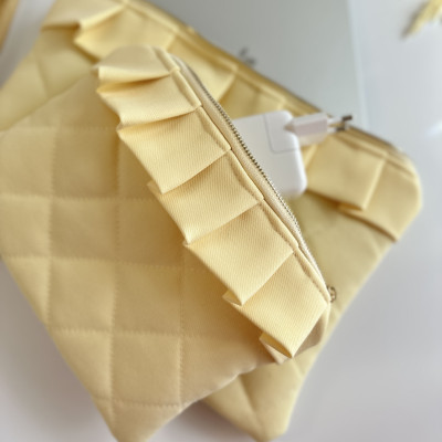 Butter yellow tablet sleeve with ruffles
