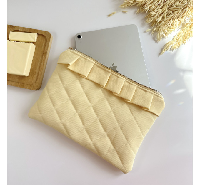 Butter yellow tablet sleeve with ruffles