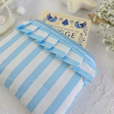 Sky-blue striped E-reader sleeve with ruffles