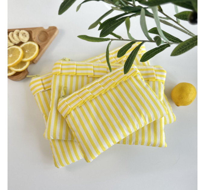 Yellow striped laptop sleeve with ruffles