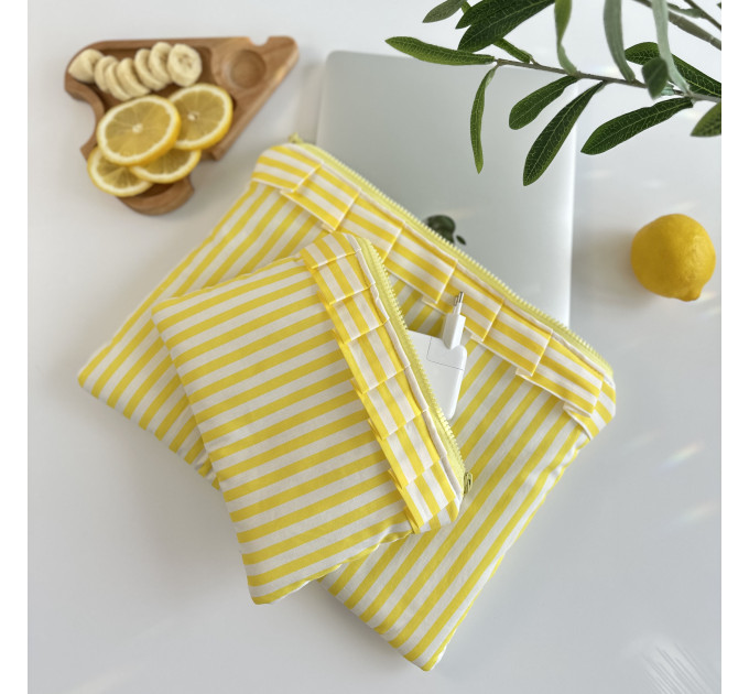 Yellow striped laptop sleeve with ruffles