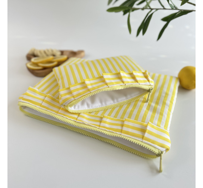 Yellow striped laptop sleeve with ruffles
