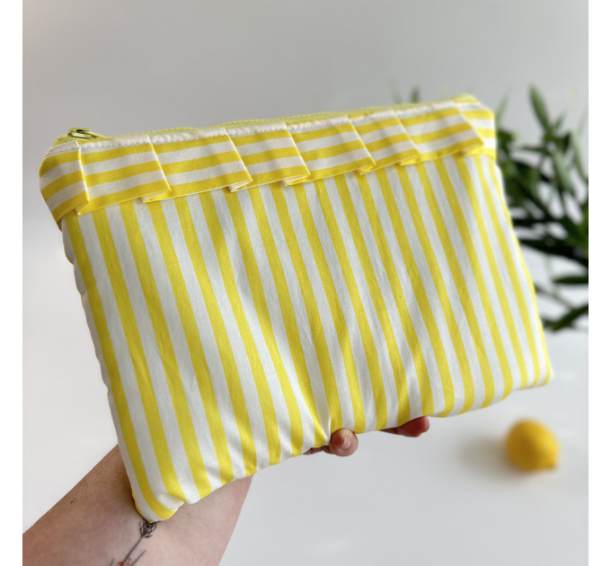 Yellow striped tablet sleeve with ruffles