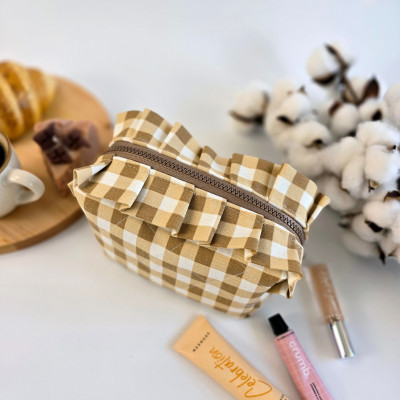Small checkered brown cosmetic bag with ruffles