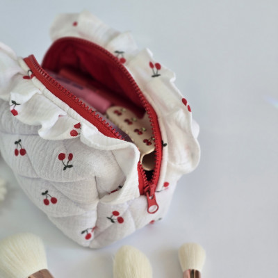 Small cherries cosmetic bag with ruffles