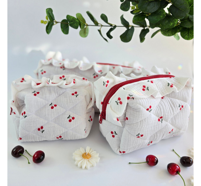 Small cherries cosmetic bag with ruffles