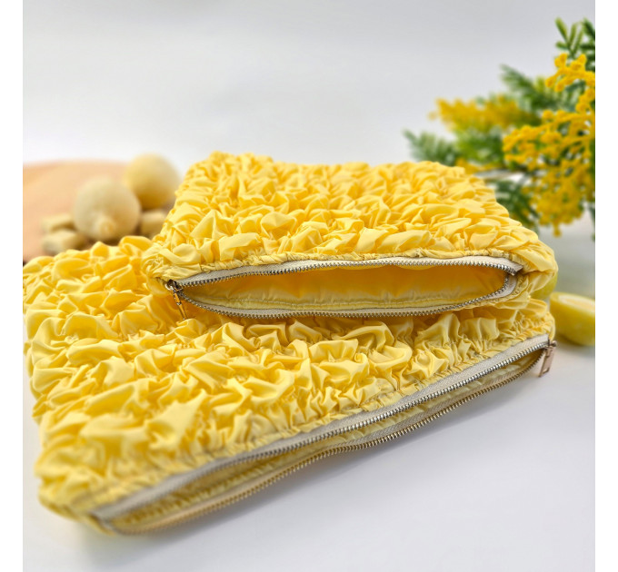 Puffy Butter Yellow Tablet Sleeve